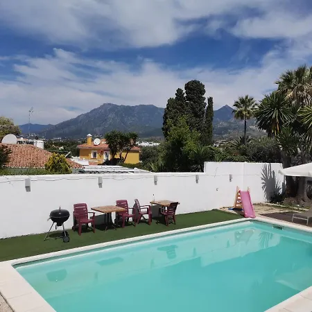 Casa de hóspedes Marbella别墅独立房带泳池