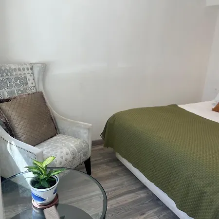 Marbella别墅独立房带泳池